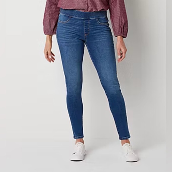 a.n.a A New Approach Jegging – Sz 6 - Picture 1 of 3